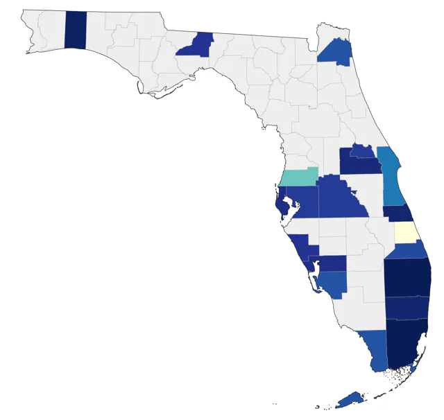 Rosy-faced Lovebird county map