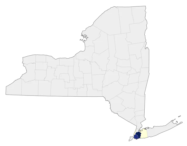 Mitred Parakeet county map