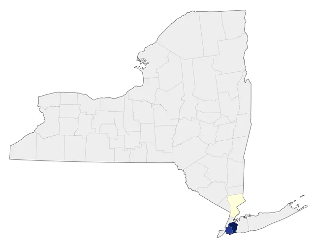 Rosy-faced Lovebird county map