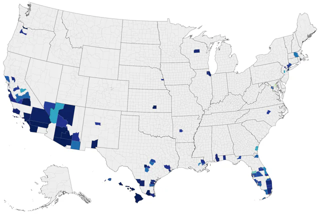 Rosy-faced Lovebird county map